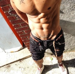 asianmalemuscle:  Enjoy thousands of images in the archive: http://asianmalemuscle.tumblr.com/archive