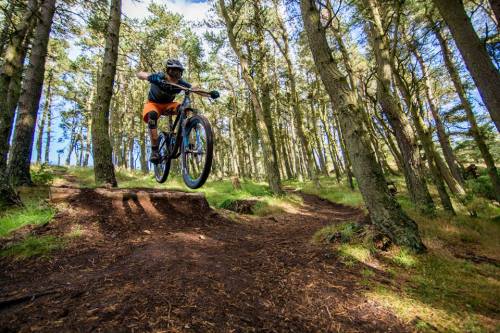 thebikingsquirrel: Will, up at Bonaly yesterday - nice to have some company now and again!