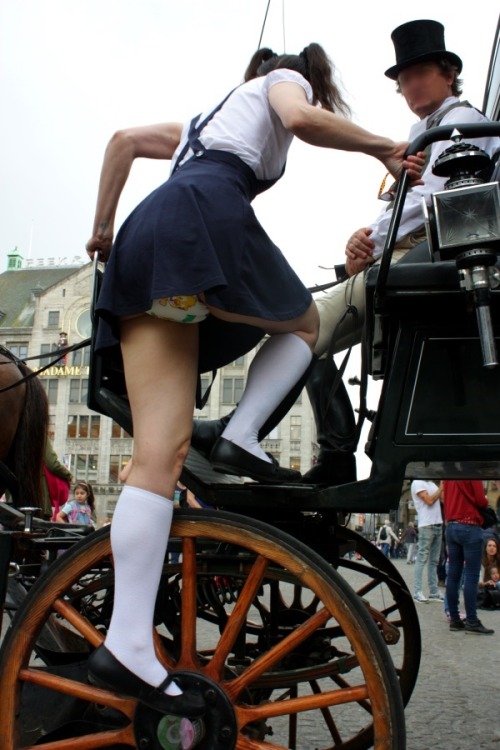   I’m showing off my diaper in busy Amsterdam (5-9 pics)How I love the summer! It’s warm enough to go out in just a short dress and my diaper underneath. And how I love Amsterdam. Have you ever been to Amsterdam? Do you recognise the Dam Square? Enjoy