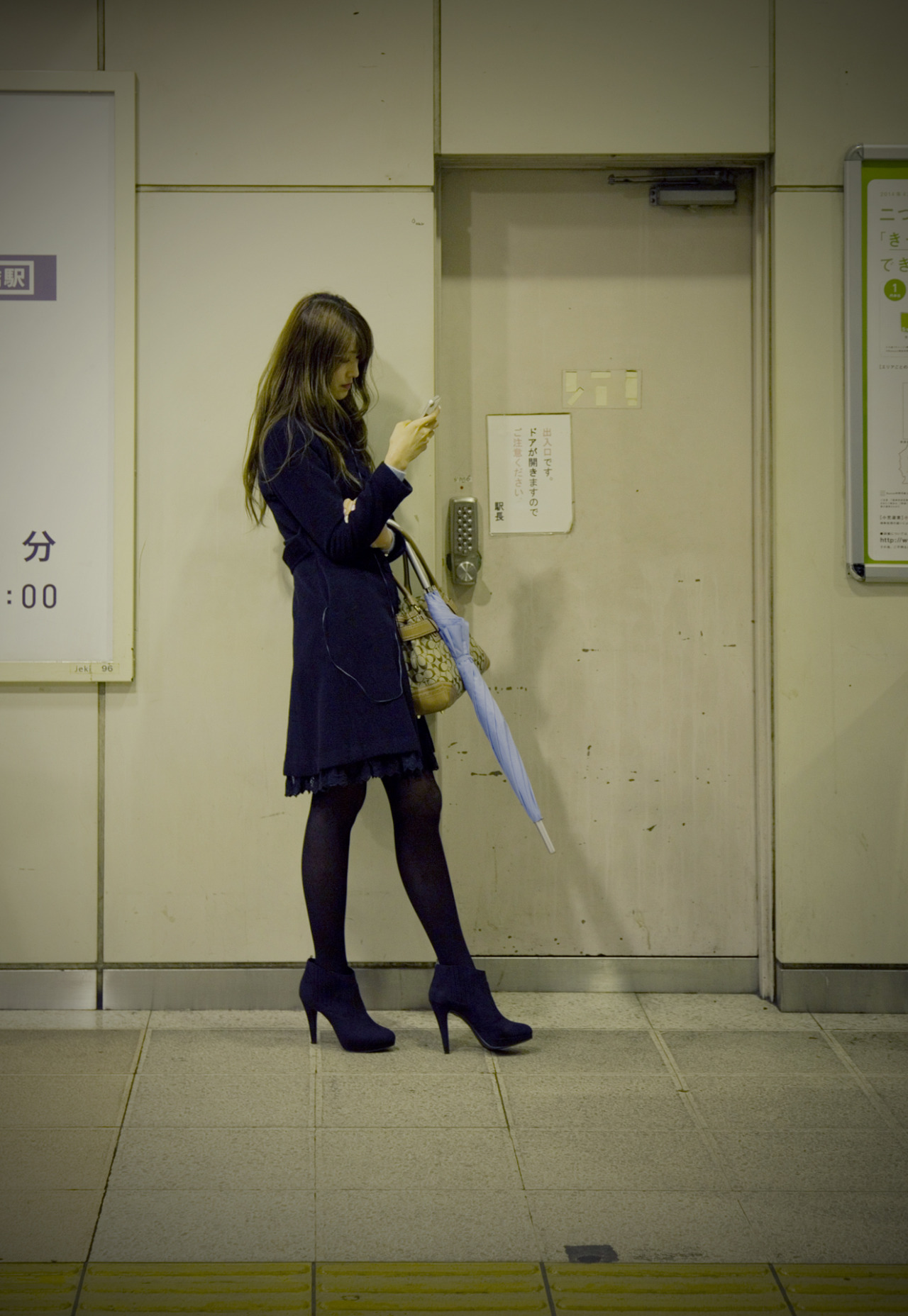 dontrblgme2:  Tokyo 3606 (via tokyoform)
