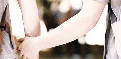 louiscinema:  If you stole a kiss… how would you return it? 