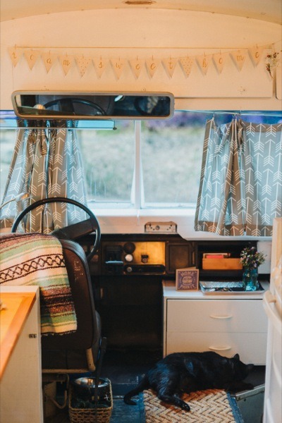 lady-duvaineth:  litbugi:  Another converted bus for a couple.  http://tinyhousetalk.com/young-couples-diy-school-bus-cottage-on-wheels/