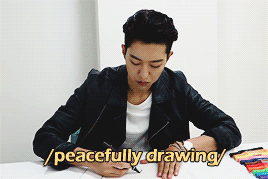 koiyomi:  Yonghwa interrupting Jungshin’s drawing 