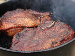 food-porn-diary:  Homemade Smoked Brisket [800 X 600] [OC]