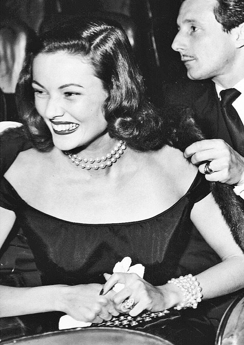 kittypackards:  Gene Tierney, 1940’s