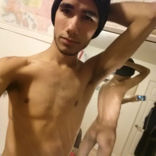 Beto's Corner, Gay Latin Men