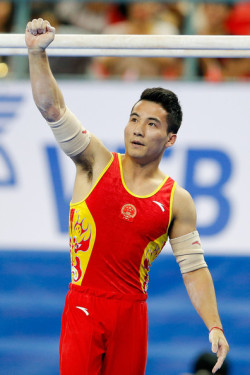 olympicsexualfrustration:  Deng Shudi Team China Men’s Gymnastics 