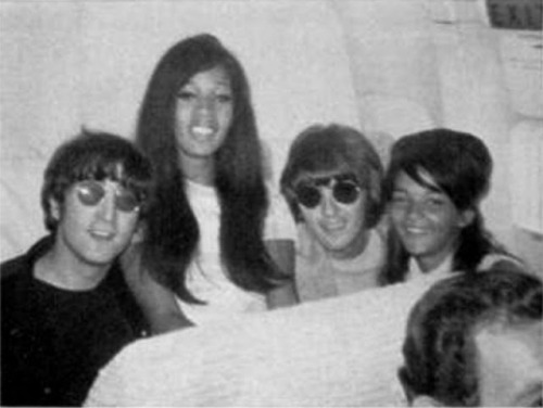 harrisonstories: John Lennon, Estelle Bennett, George Harrison, and Nedra Talley during the final Be