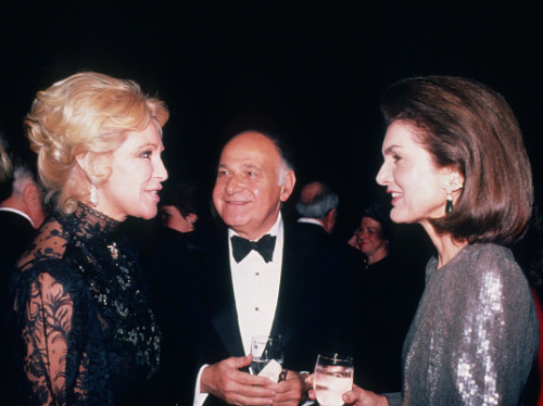 tedkennedyswife:  Joan Kennedy, Maurice Tempelsman and Jacqueline Kennedy attend a gala at the New Y