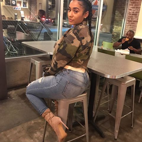 phatassbooties12:Brii Renee’