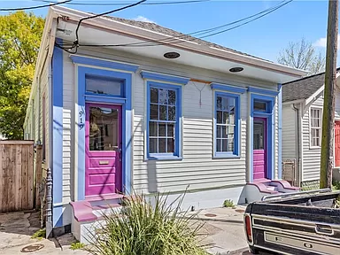 Here's A Package Deal For 3 Homes In New Orleans, LA. The 3 Separate Living Spaces Include 2 Houses And