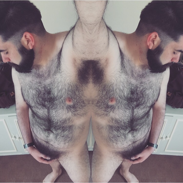 alejromest:  So warm to be London…
