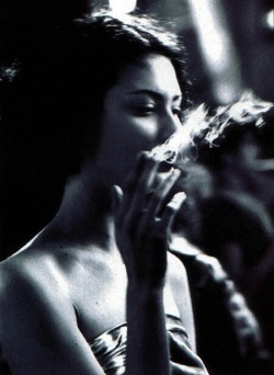 a-state-of-bliss:  Shalom Harlow……….Good