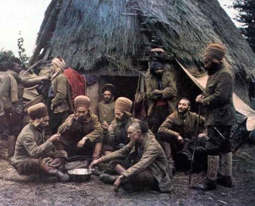 scrapironflotilla:  A group of Spahis, Algerian soldiers, cooking their meal near a village in Oise,