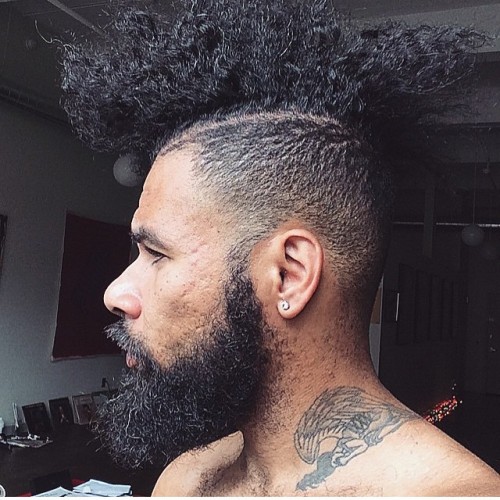 || @chrisclassic #2FroChicks #naturalhairmen #kinkycurls #curlyhair #afro #volume #curlfriends #beau