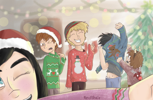 newtshair:Teresa: Smile guys!!Newt: :)Thomas: this leaves me without air…Newt: :))Minho: I’ll burn t