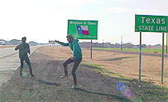 coloramythicalbeast:  Dancing across State lines 