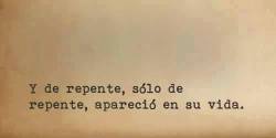 somospandaspordentroyporfuera:  Y desde ese momento su mundo se llenó de hermosos colores /.\-Una chica invisible. 