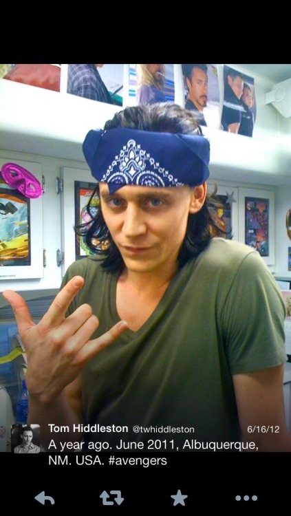 lokiwholocked:  theeditnerd:  Hiddleston Tweets  #notidealSo British. 