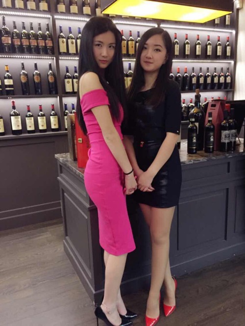 yellowhoriental: greatwong: Chinese Girlsgreatwong.tumblr.com/ Chinese goddess in the pink 