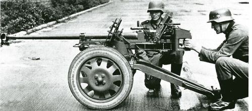 The German 2.8cm Panzerbuchse 41, The Nazi SqueezyboiThe 2.8 cm Panzerbuchse 41 (sPzB 41) was a spec