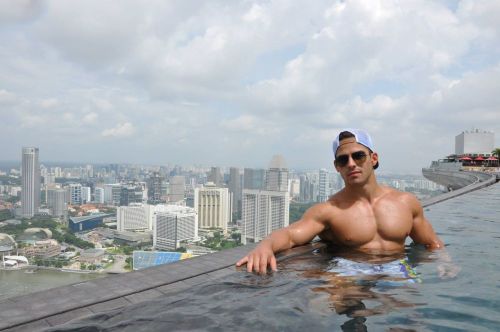 busankim:  Roman Dawidoff : Singapore Adonis adult photos