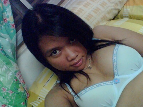 hukaloh: Repost Awek Qiast Sexy!