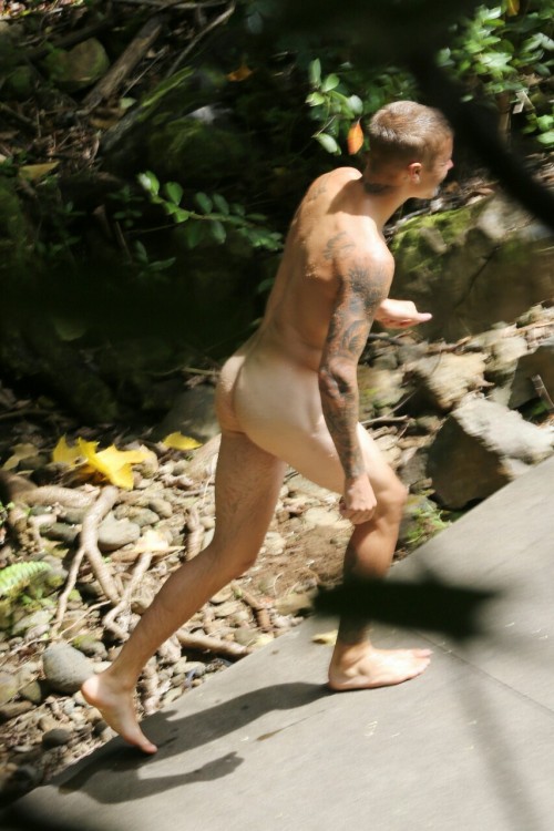 thejustinsbulge:  Justin naked HD