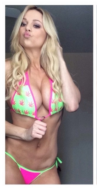 hotsexygirlsofinstagram:  Breana NachelMore Hot Sexy Girls of Instagram