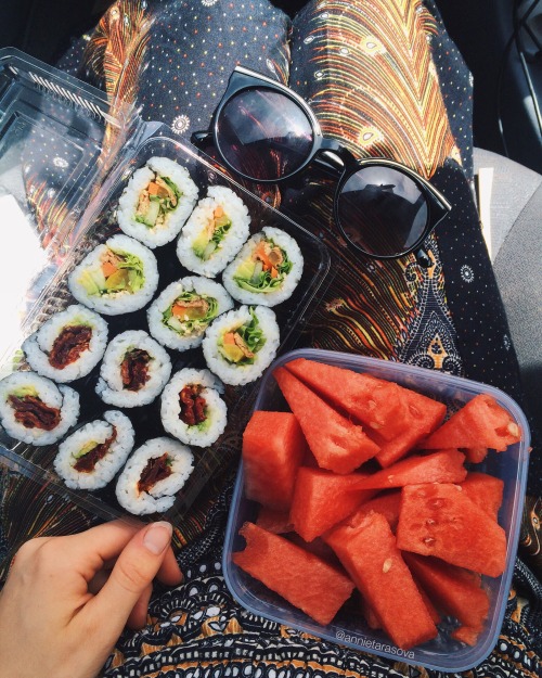 annietarasova:  Now I’m happy 💦💦💦 Sundried tomato and veggie sushi and sweet juicy watermelon 🙂 Pants from @bohemian_island ☪  IG: @annietarasova 