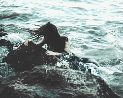 ballerinawrites:  queens → sea