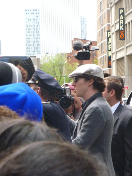 sherlockstuff: not—your—housekeeper: Part 1 of my photos from Letterman on Thursday, May