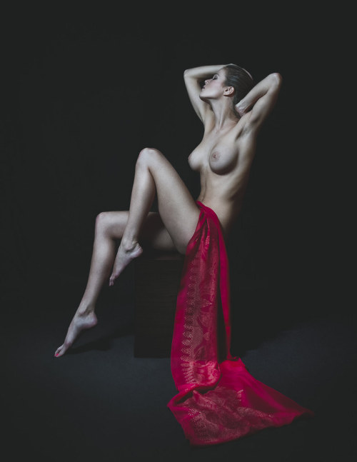 sheisglorious:  Scarlet (by AngelVargas) adult photos