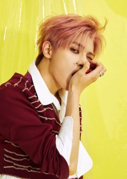 fy-taeyong95:TAEYONG - ‘CHERRY BOMB’ DIGITAL BOOKLET