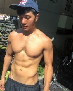 beyondasianmen:  Beautiful #asianhunk i found on instagram by bankbank_juice - April 05, 2016 at 12:45PM #BAM