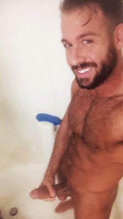 gaystuff18: Chad White is so Sexy! Big Brown Eyes, sexy smile, and a big dick!