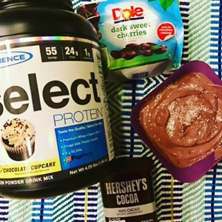 Chocolate-Cherry Protein Ice Cream!!Yes….another #proteinicecreamrecipe! For a girl with a HU