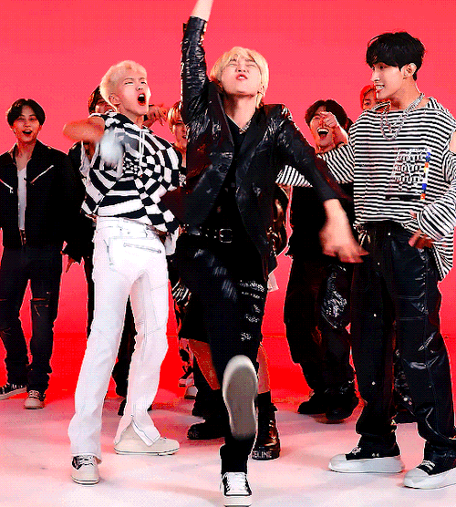 SEUNGKWAN HOT Relay Dance