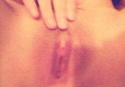amateurmexicovip:  Tan chiquita y tan puta pero que tetas!!!