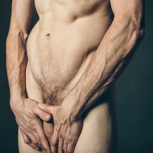 https://gay-is-so-cuuute.tumblr.com/post/146312911936