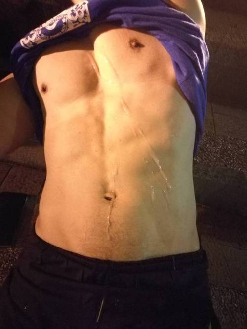 athleticpisspig: wan8631: armysgcadet:athleticpisspig: After being used as a cum dump … walking back