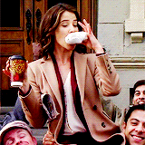 kristen-wiig-deactivated2014080:  get to know me meme: [1/5] female characters →