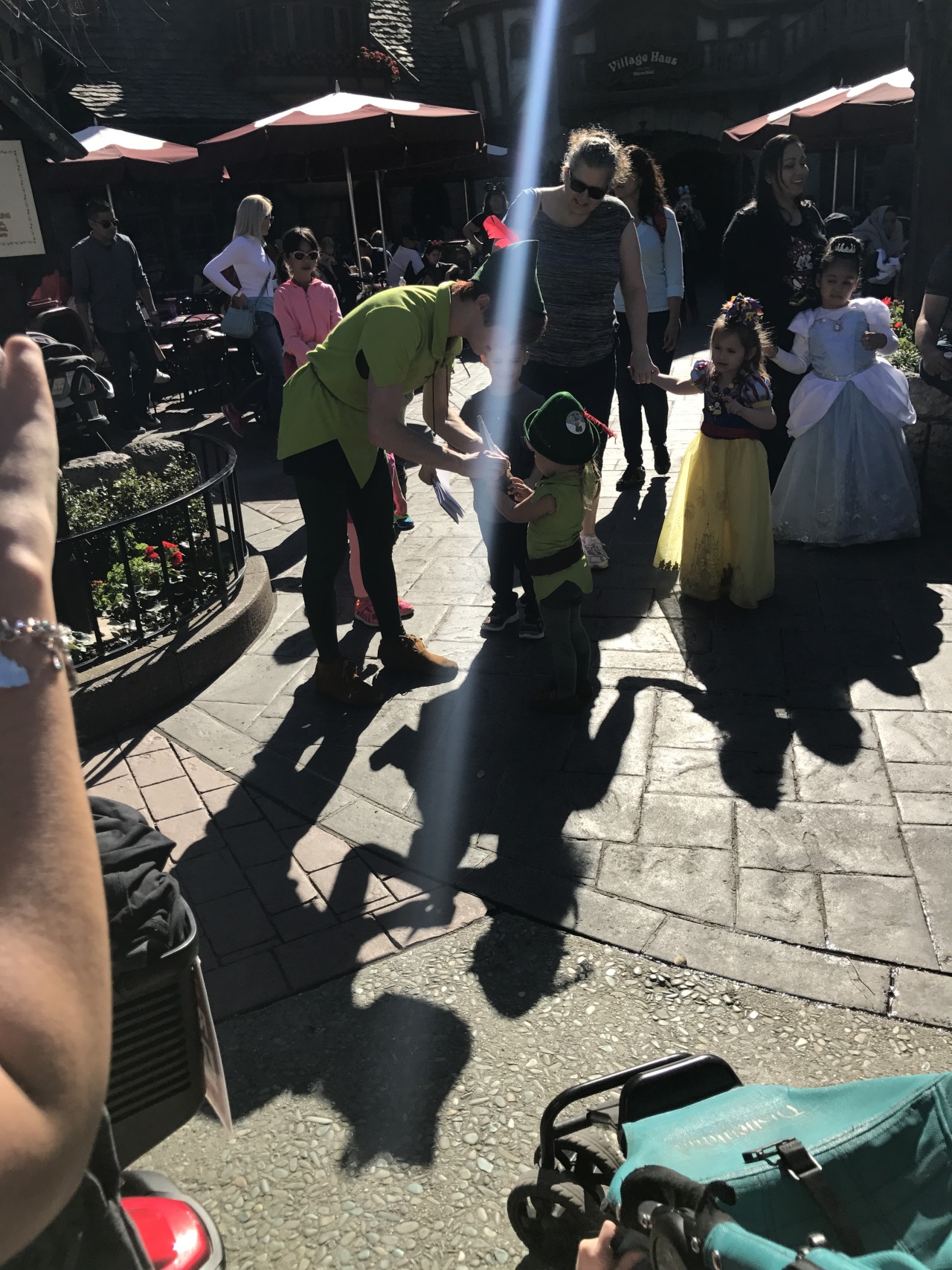 Disneyland Day 1 😊we had a blast!