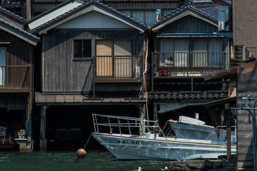 wanderlustjapan:The Fisherman’s Houses in Ine by anglo10