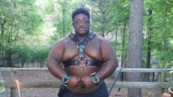 bigblacknastyniggas:  Sexy Black Chub