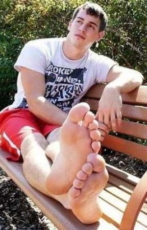 malefootsage:  Some benches are particularly