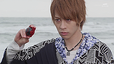 extremecolourtyphoon: when you say something really embarrassing next to your friends 