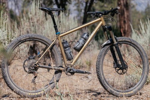 strange-measure: RJ’s Golden Falconer 27.5″ MTB