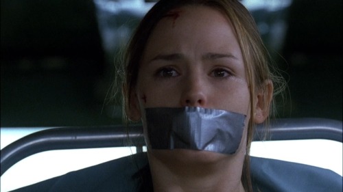 profoundlyentangled: Jennifer Garner in Alias. If I remember correctly, in this scene, her death ha