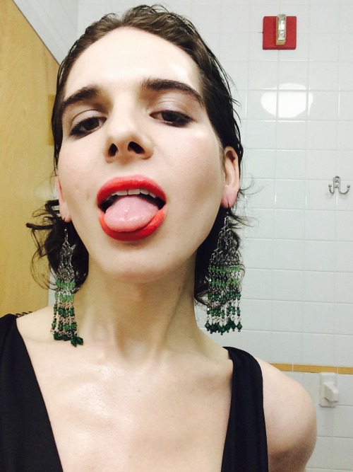 Porn photo harinef:  hi my name is hari and my pronouns